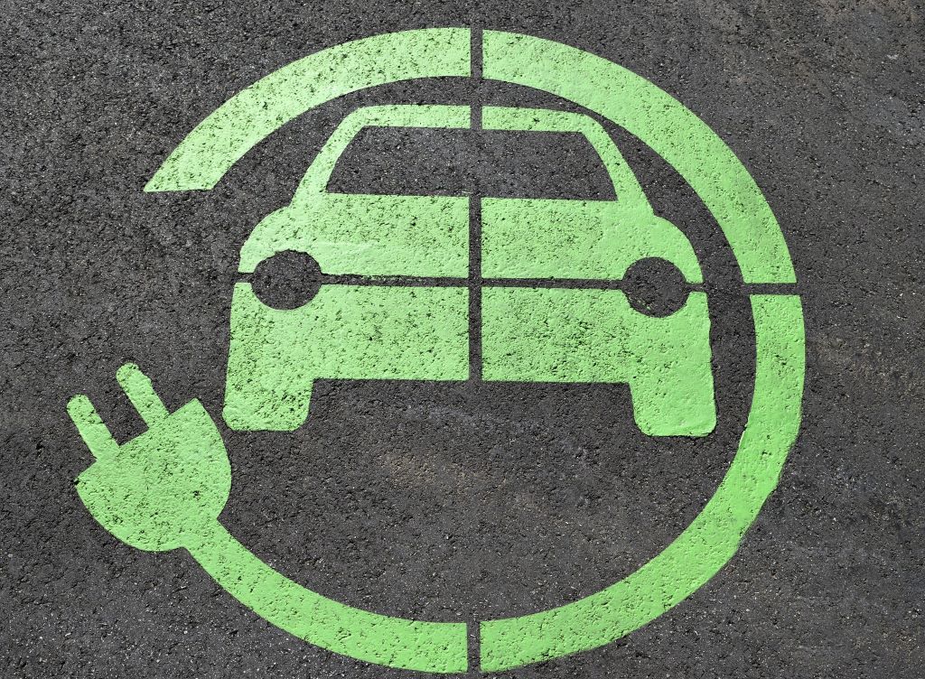 Geschichte und Meilensteine der Elektromobilität: Ein gelungenes Comeback