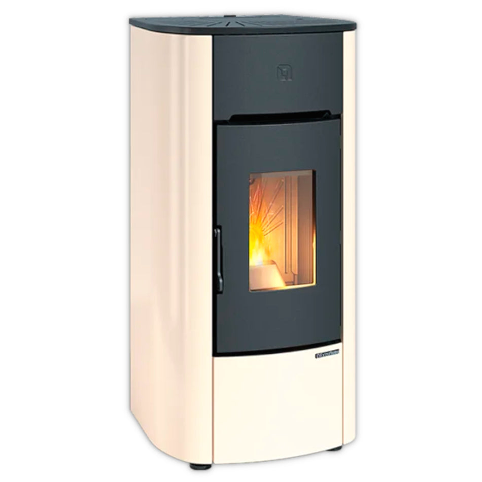 Extraflame beluefteter Pelletofen ANGELICA EVO in Creme mit schwarzer Front, Sichtfenster mit Flamme, abgerundete Seiten, Lueftungsschlitze oben | Klimaworld.com
