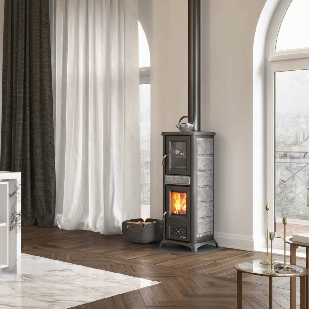 La Nordica Kuechenofen GEMMA FORNO.16 Naturstein im Beispiel modernes Wohnzimmer | klimaworld.com