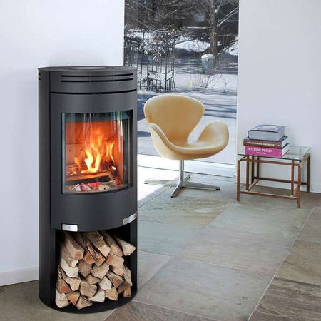 Kaminofen Aduro 1.4 | Stahl mit Holzfach Ambiente | Klimaworld