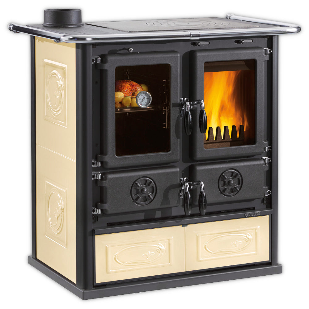 La Nordica Kuechenofen ROSETTA SX.16 CERAMICA, beige Seiten, schwarze Front, Backofen links, Feuerraum rechts, verzierte Holzschublade | Klimaworld.com