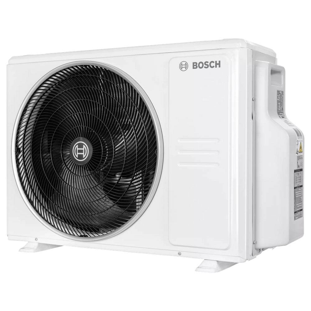 BOSCH Climate 5000 M Aussengeraet seitlich mit Luefter sichtbar | klimaworld.com