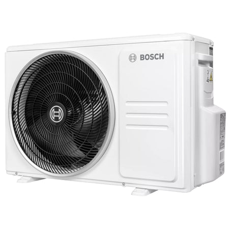 BOSCH Climate 5000 M Aussengeraet seitlich mit Luefter sichtbar | klimaworld.com