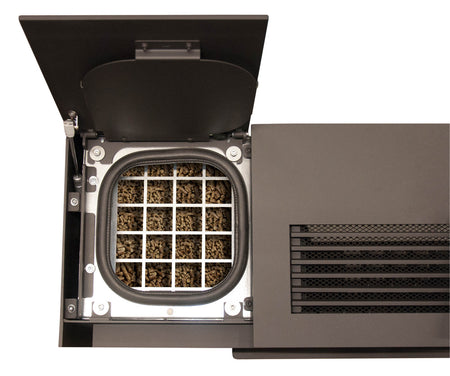 Oranier Pelletofen Boreas 2 Pelletttank Detail | klimaworld.com