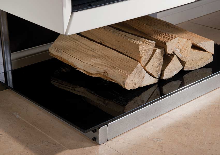Kachelofen La Nordica Fly con supporto 9kW