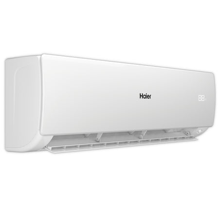 Haier Klimaanlage Wandgeraet Serene in Weiss, Front offen mit sichtbaren Lamellen und Luftauslass unten | Klimaworld.com

