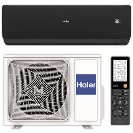 Haier Klimaanlage Serene Set mit schwarzem Innengeraet oben, weissem Aussengeraet unten und schwarzer Fernbedienung rechts | Klimaworld.com
