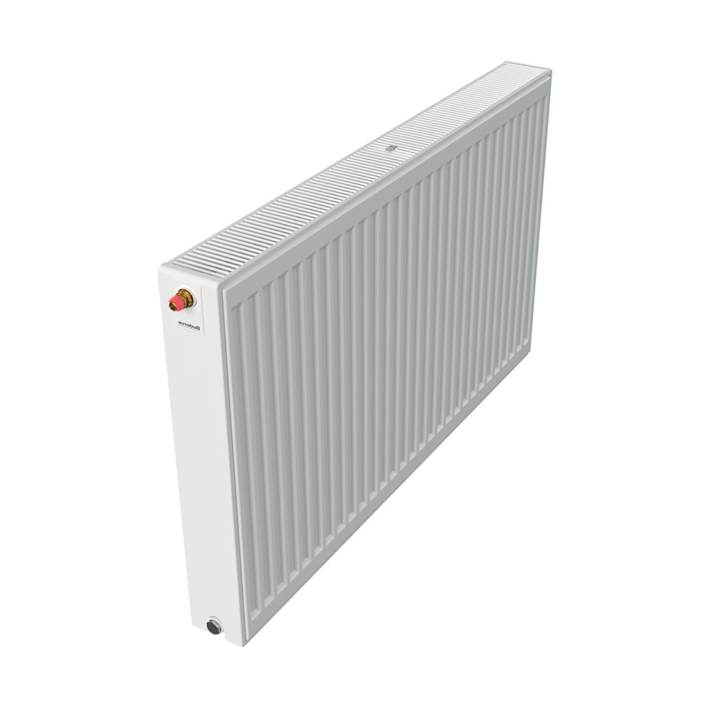 profilierter Ventilkompaktheizkoerper Logatrend in Weiss mit integriertem Ventil und Stopfen mit Buderus Logo seitlich | Klimaworld.com
