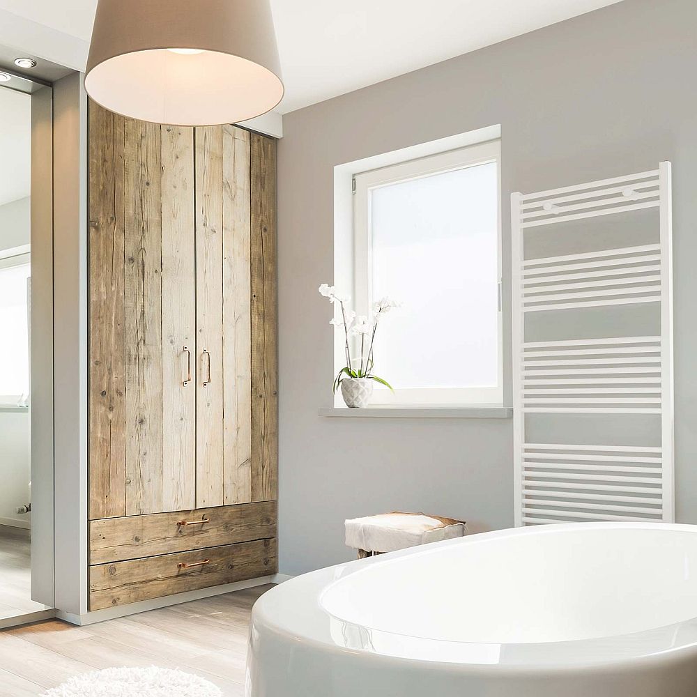 HM Badheizkörper Thetis gerade | Ambientebild Bad hell | 1200x750 mm | Mittelanschluss | klimaworlv.com