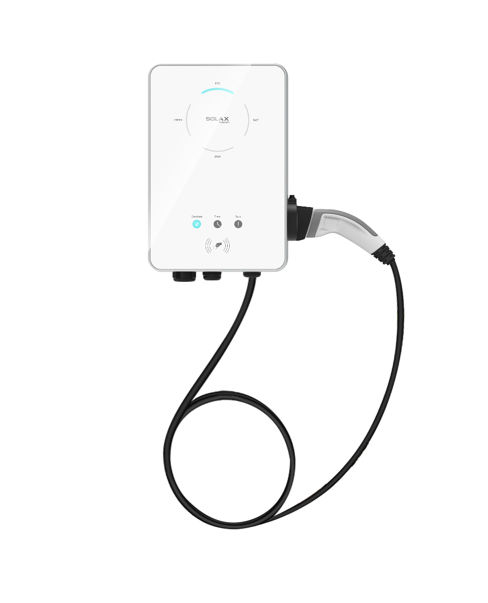 SolaX weisse Wallbox X3-EVC-11K (PXH), Frontansicht mit Beispiel Ladekabel und Display | klimaworld.com