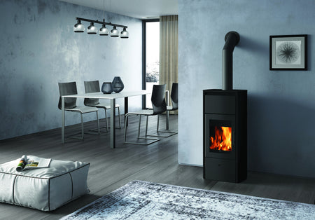 Edilkamin Kaminofen Flamma 14 Stahl Schwarz Ambiente | klimaworld.com