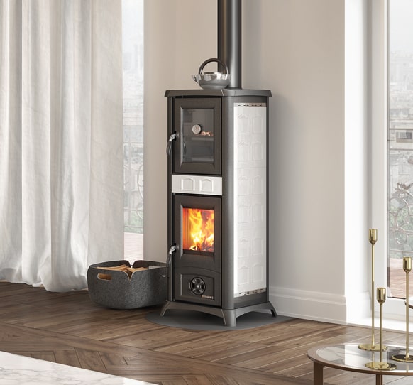 La Nordica Holzofen mit Backfach Gemma Forno 5.0 weiß Ambiente