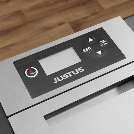 Justus Pelletofen Sirkos Aqua 2.0 Nahaufnahme des Displays  | klimaworld.com