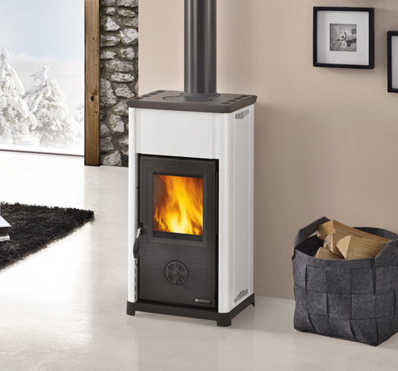 La Nordica Kaminofen TEA 5.0 weiß Holzofen, Ambiente | Klimaworld.com