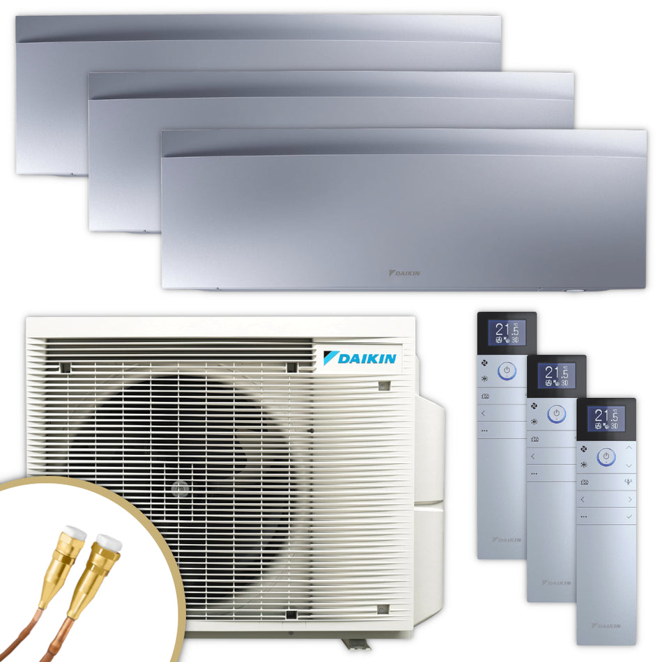 Daikin Emura Klimaanlagen Set mit drei silbernen Wandgeraeten, Aussengeraet mit Ventilatorgitter, Quick-Connect Leitungen, Fernbedienungen | Klimaworld.com